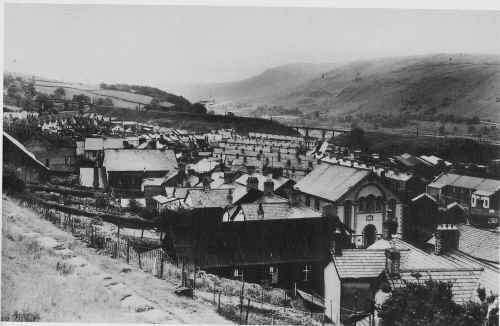 Aberfan_1948.JPG (125207 bytes)