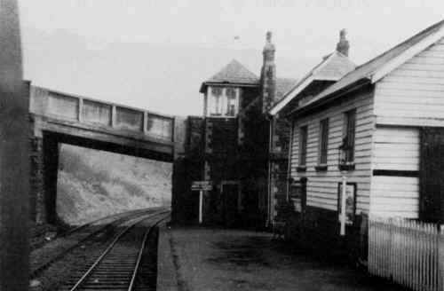 BedlinogStation_Circa1963.JPG (73940 bytes)