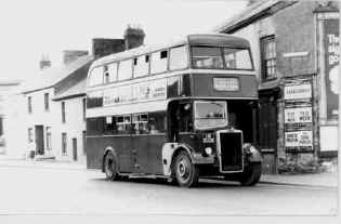 Buses_HB8338_Penry Street.JPG (85178 bytes)