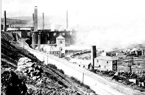 Cyfarthfa_BlastFurnaces_1894.jpg (181744 bytes)