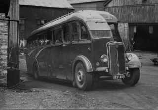 MerthyrTydfil_Buses_OEV459_Maudsley-MorlaisServices_Depot.JPG (199063 bytes)