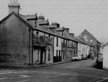 MerthyrTydfil_GeorgeTown_Tramroadside_1971.JPG (119301 bytes)