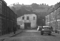 MerthyrTydfil_StuartStreet_1959.jpg (129509 bytes)