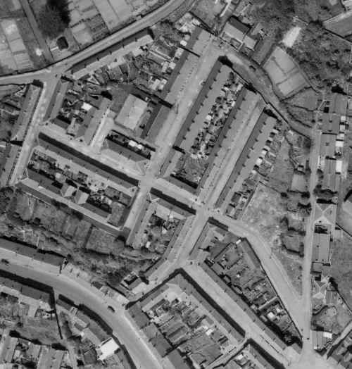 MerthyrTydfil_TheQuar_AerialView_1945.JPG (418630 bytes)