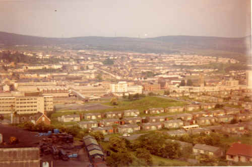 MerthyrTydfil_Ynysfach_14-6-72_MichaelDonovan.JPG (92447 bytes)