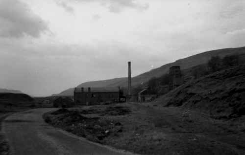 PlymouthColliery_LookingNorth_BarryMorris.JPG (69145 bytes)