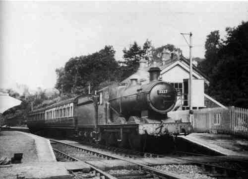 Pontsticill_Station_11_9_1951.JPG (146742 bytes)