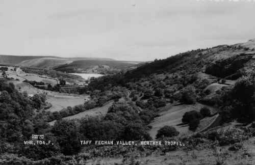 Pontsticill_TaffFechanValley.JPG (81584 bytes)